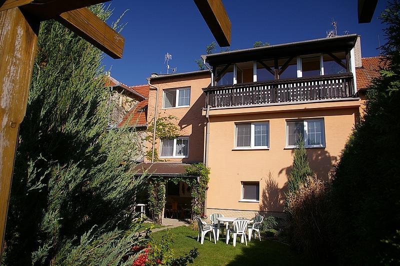V Aleji - Ubytovani V Soukromi Valtice Exterior photo